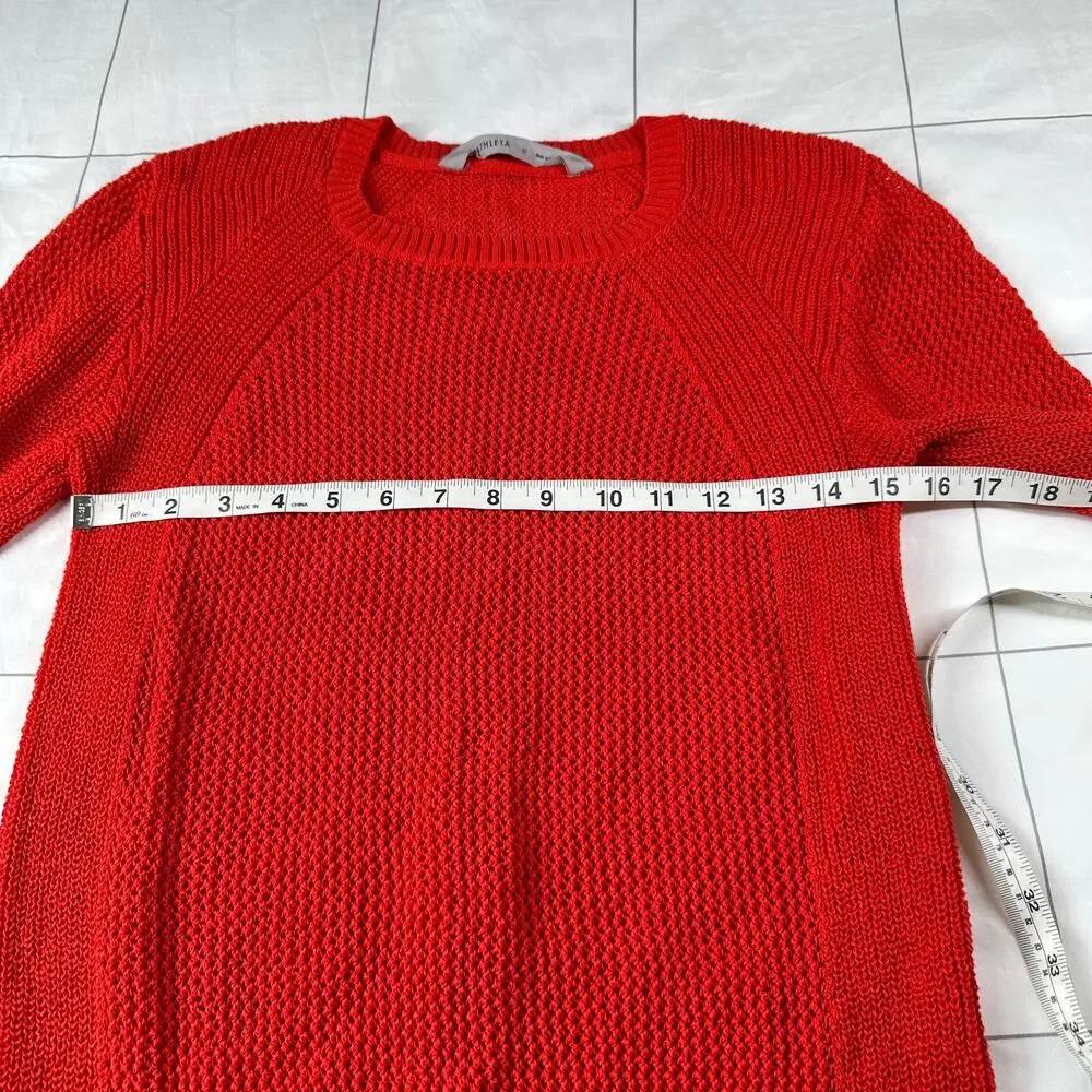 Athleta Sweater Womens Medium Red Mesh Open Knit Nylon Classic Stretch Crew Neck